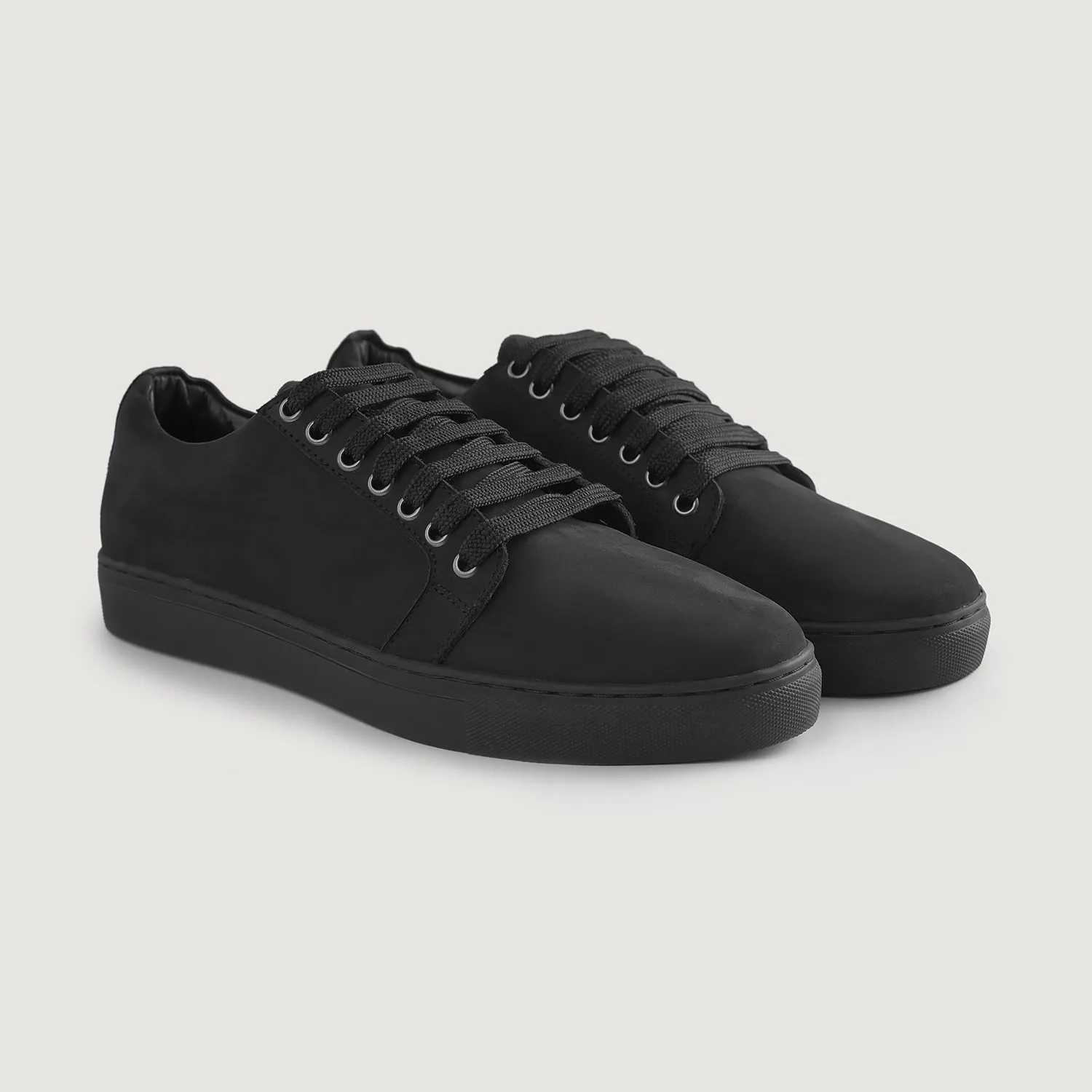 Murphy Low Top Black Nubuck Sneakers