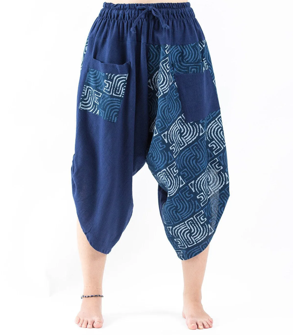 Unisex two Tone Maze Print Three Quarter Pants in Blue