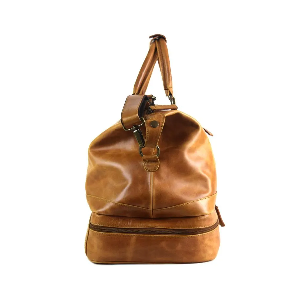 Weekender Bag with shoe compartment in Cognac color Leather - Professional Players Favorite